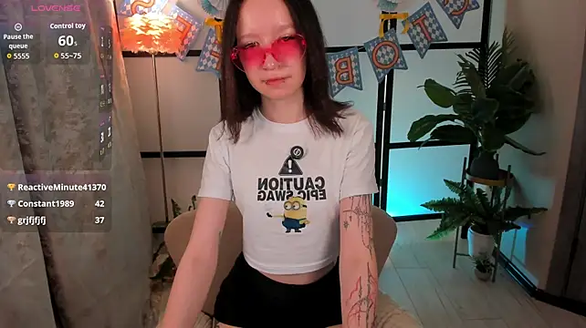 Mi_Mi_Mia Chat XXX in diretta