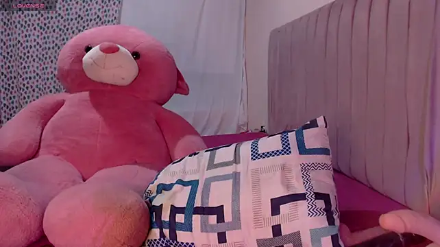 Rouus-wet - MAKE MY PUSSY VIBRATE