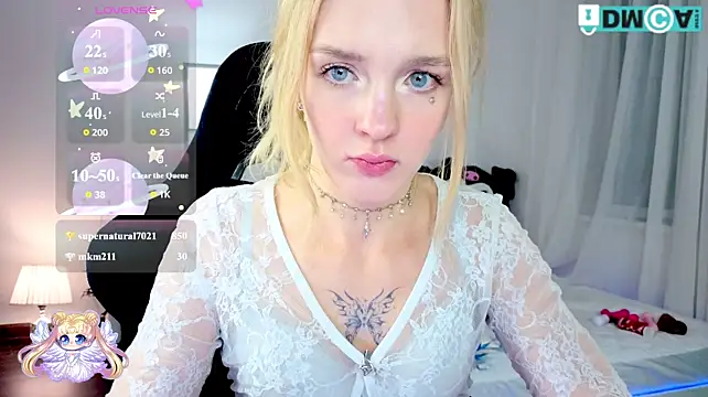 Aliceglass__ live XXX chat
