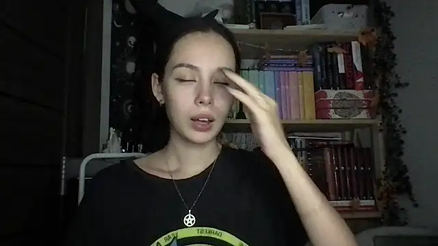 Yuna5343: онлайн-секс-чат