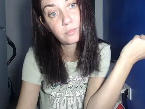 petite_danielle: онлайн-секс-чат