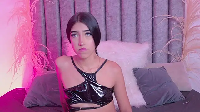 Živý XXX chat bellaa_roosse