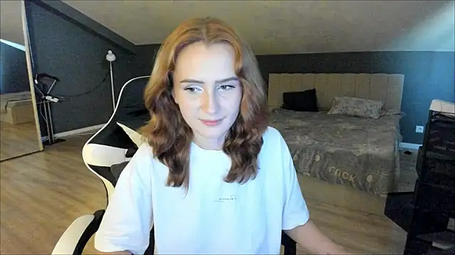 Ari_mon