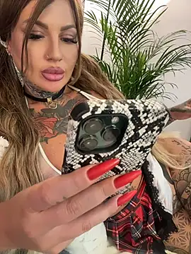 Krysstal003 - ridebbc torso&squirt +vid last tip