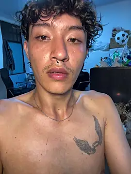 TonnyBottom – Naživo XXX chat