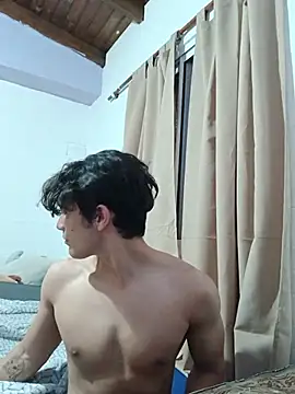 XXX chat uživo modela Sempai_Moon