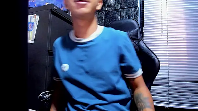 g_lincoln's Live XXX Chat