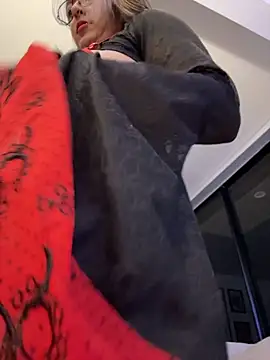 Rae_Lil_White - Get Naked +Rub Wet Pussy, No Mercy🐈‍⬛