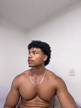 צ'אט XXX בשידור חי של XavierColeman