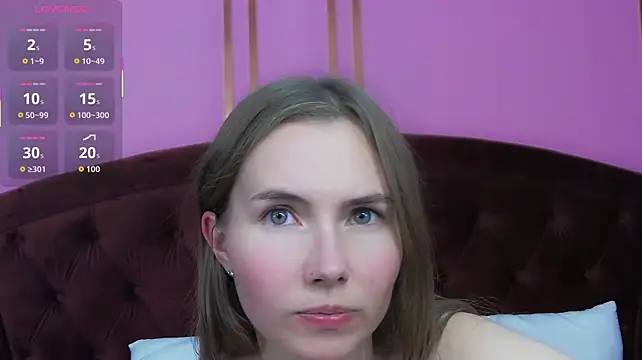 צ'אט XXX בשידור חי של JessieJuss