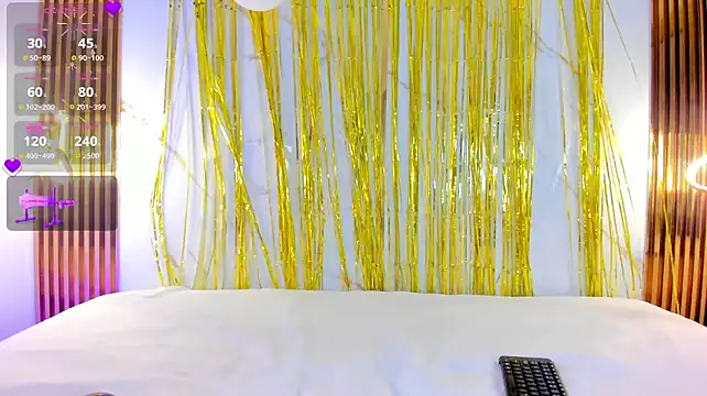 VanessaBoch - squirt in yor face and control toy x4