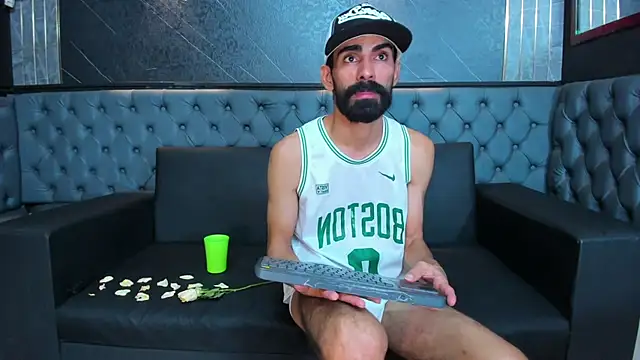 Chatroom XXX en direct de Andres_Bless