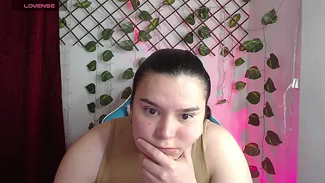 Nika_1_'s Live XXX Chat