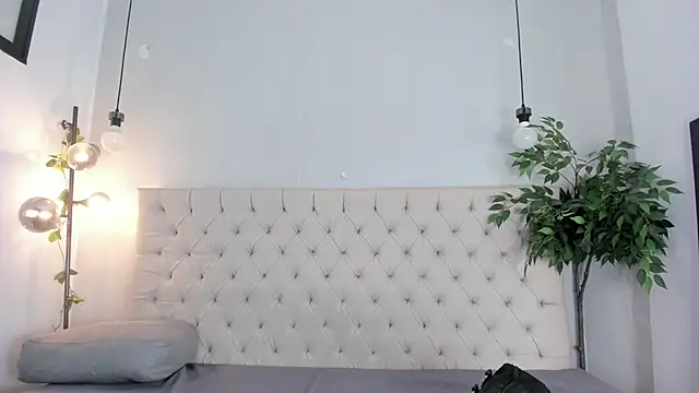 Victoria_Coleman - squirts