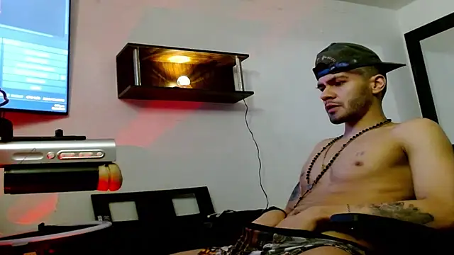 MistBirol69 élő XXX-chatje