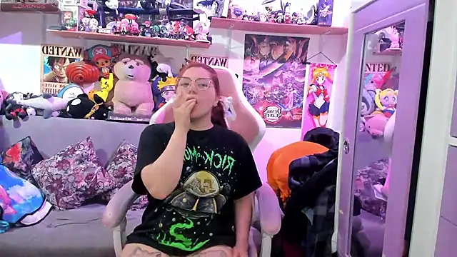 Онлайн чат XXX soficammy