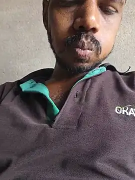 Daddyishere_19's Live XXX Chat