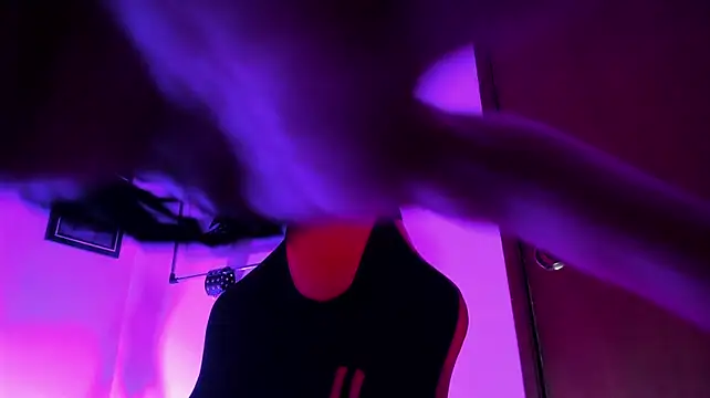Chat +18 de Halley_Ravenn ao vivo