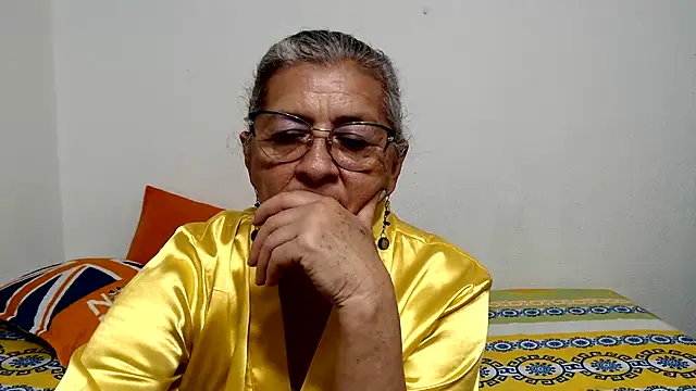 Chat +18 de candy_mature_ ao vivo