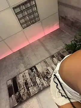 SweetCheeksXXX - DRAIN MY JUICES