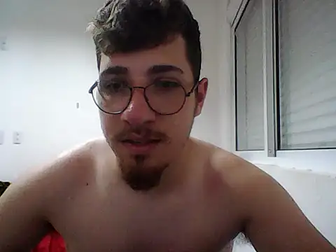 Chat +18 de Agrocat07 ao vivo