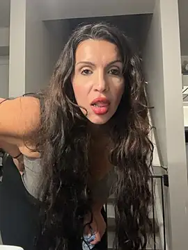 missthickievickie's Live XXX Chat