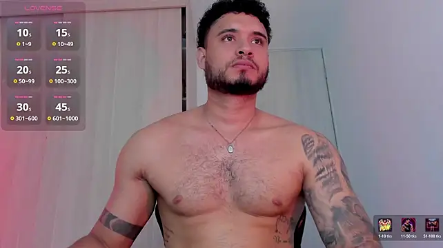 AUSTINN_TORRES Live XXX-chat