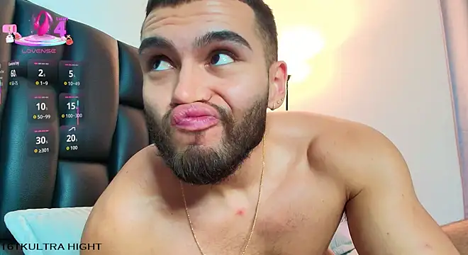 Živý XXX chat ThiagoHunk