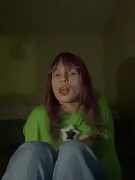 Divabolical 现场XXX聊天