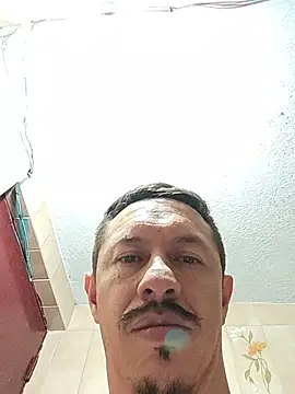 RokyVergao Chat XXX in diretta