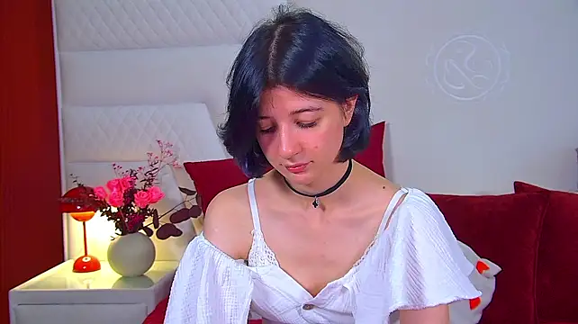 AnneAvelinn Live XXX chat