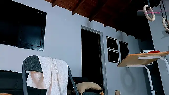 צ'אט XXX בשידור חי של SilvaBranko