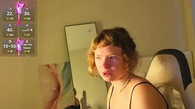 VioletDesiree Chat XXX in diretta