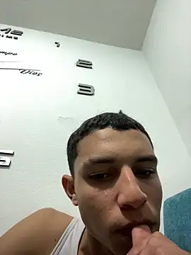 Flynn_06 – Naživo XXX chat