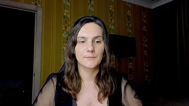 WiFi_Wifey live XXX chat
