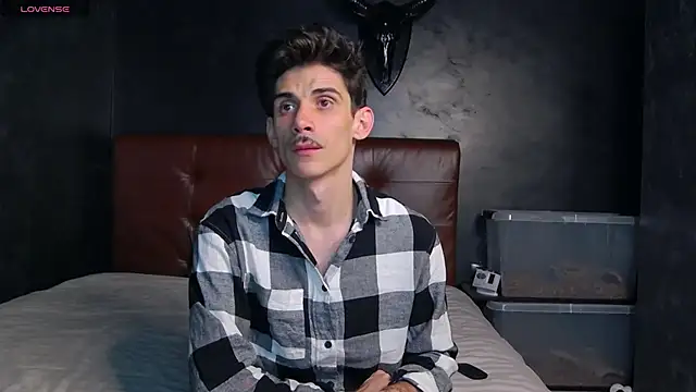 Онлайн чат XXX DanielCrush1