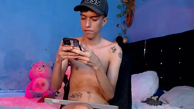 Chat +18 de Juan_Gomezz26 ao vivo