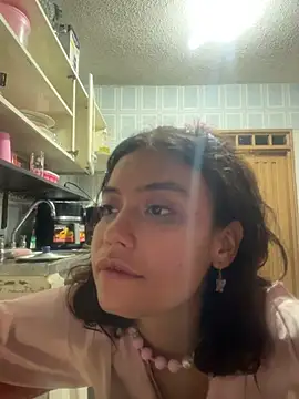 TamaraMera Adlı Modelin Canlı XXX Sohbeti