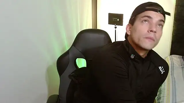 Chat +18 de Ian_Daviz ao vivo