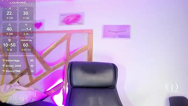 ChannelssDiirty live XXX chat