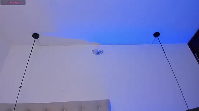 Rosse_Alice_'s Live XXX Chat