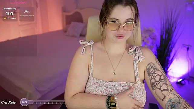 Sugarmusee's Live XXX Chat