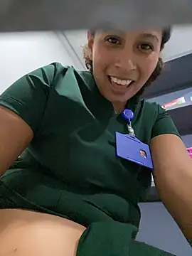 Chloefixxx - one finger in asshole