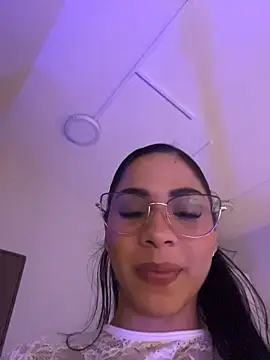 XXX chat uživo modela AmaraMorgan
