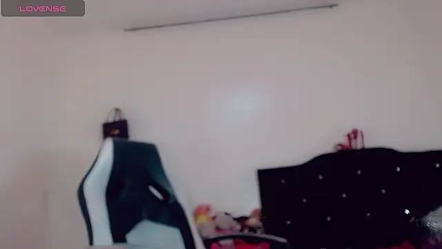 Chat XXX en directo de Oriana_braom