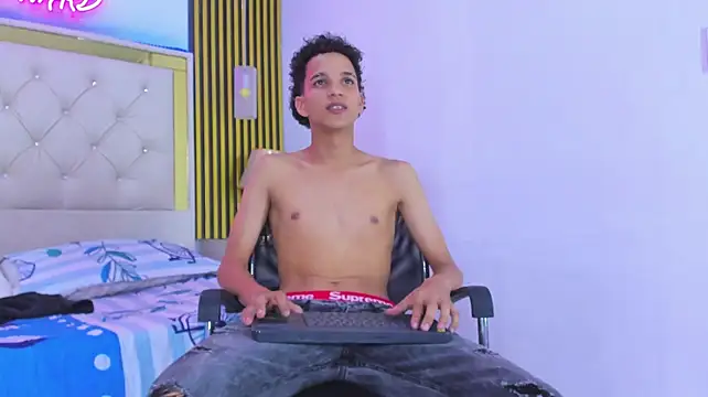 XXX chat uživo modela JustinSecret