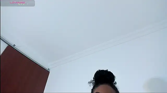 Chat XXX en directo de TAYRA_CASTLE