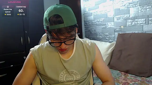 Ian_knight Chat XXX live