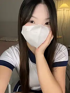 _xiaoxinxin_ - 脱光光直播10分钟