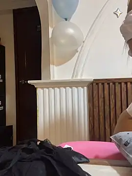 Czat XXX na żywo – Noa_rousse01